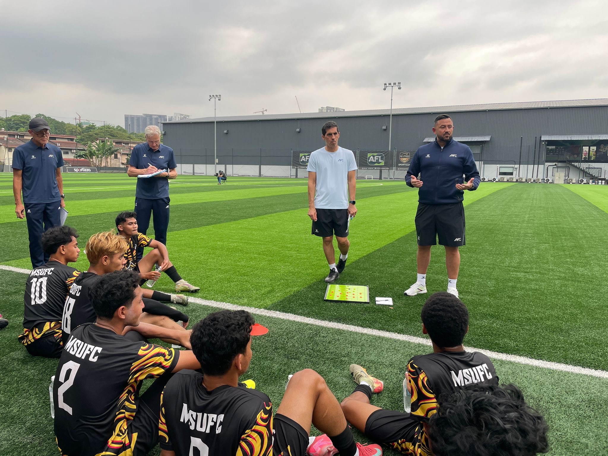 Hasney delivering a session